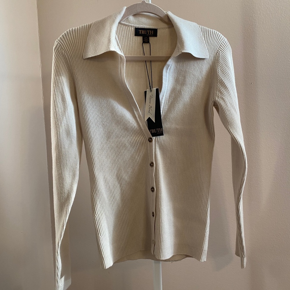 Truth by Republic Cream Ribbed Collared Sweater Size S NWT